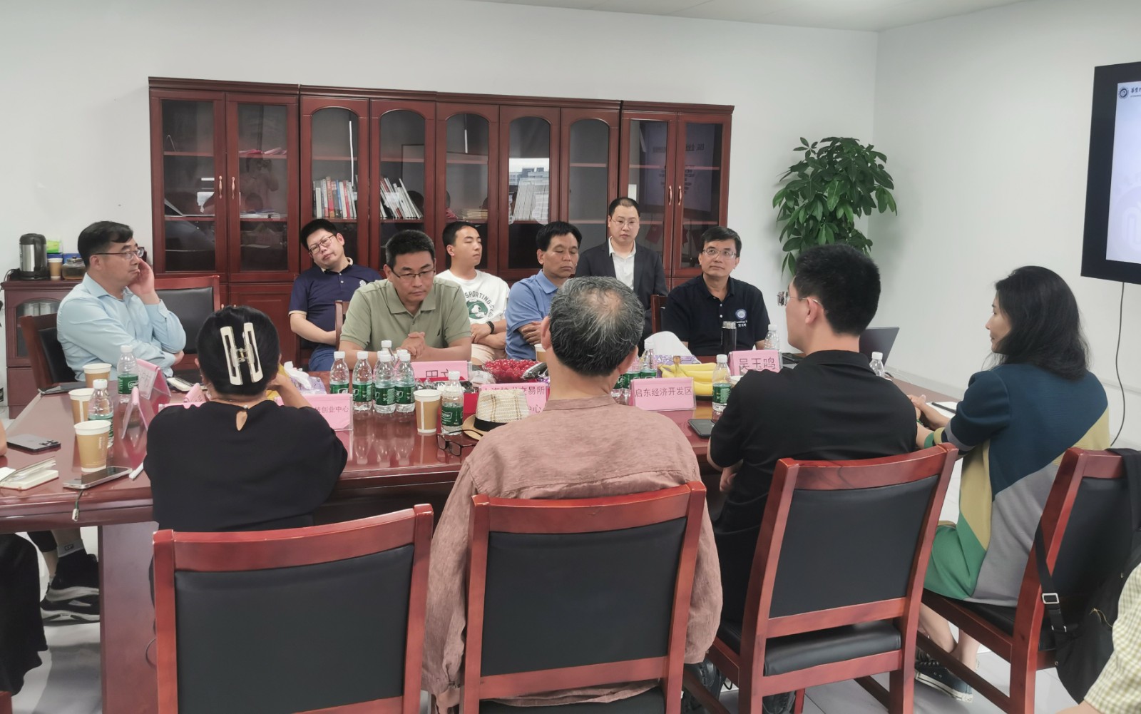 沙龙现场微信图片_20250620102609.jpg
