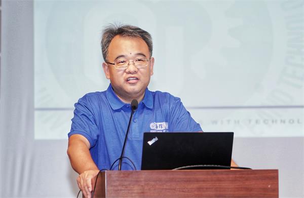 MEM学术主任杨洪涛副教授.jpg