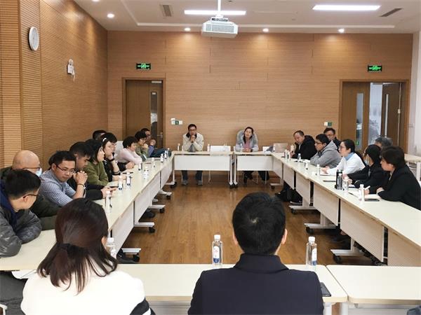 座谈会-1.jpg